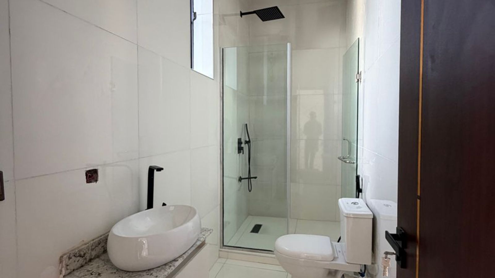 5 Bedroom Fully Detached Duplex