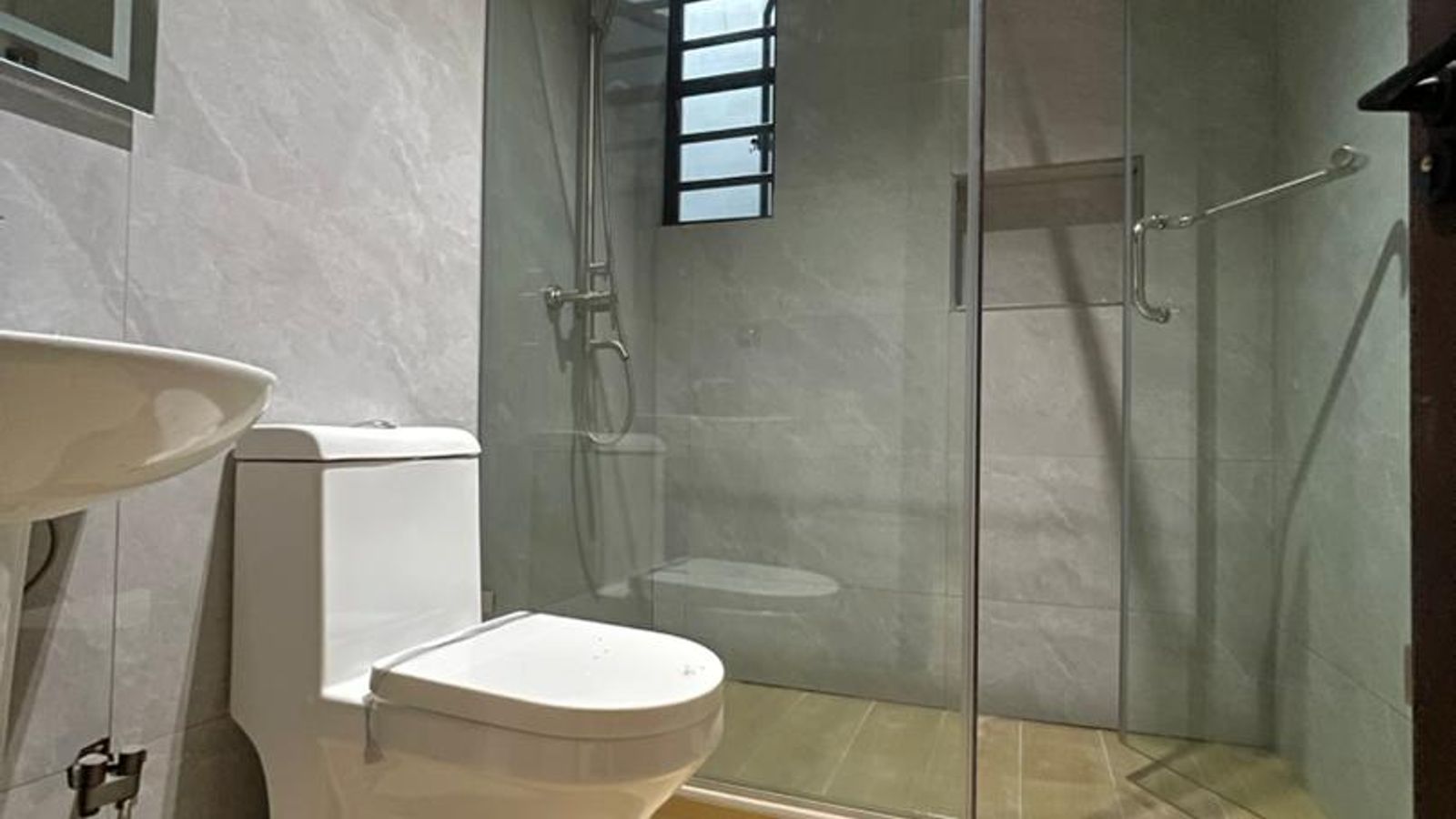 4 Bedroom Terrace Duplex