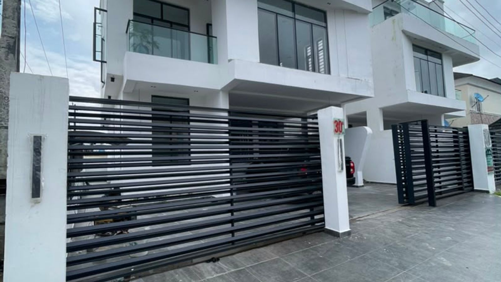 5 Bedroom Fully Detached Duplex