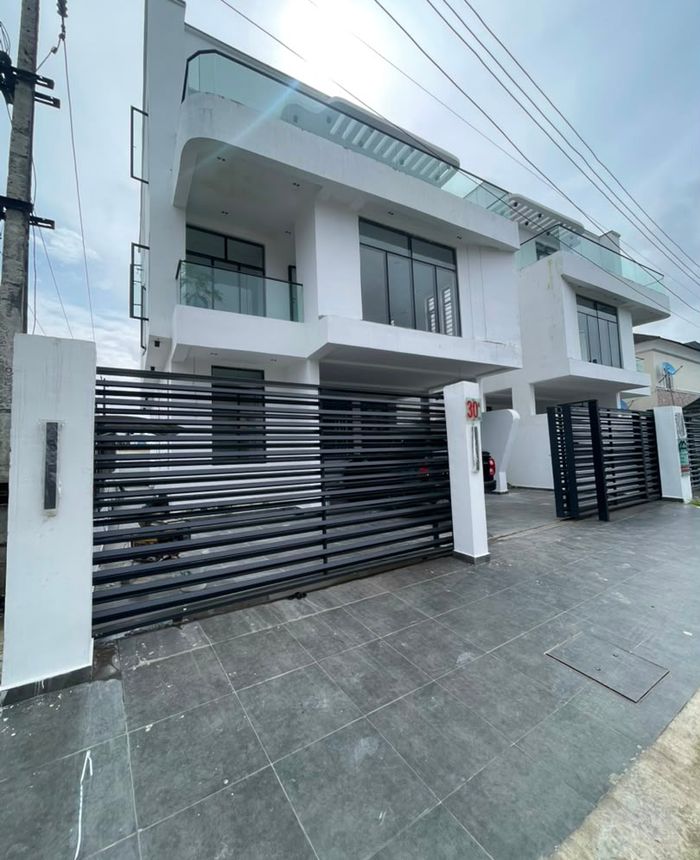 A Geoponts Properties listing