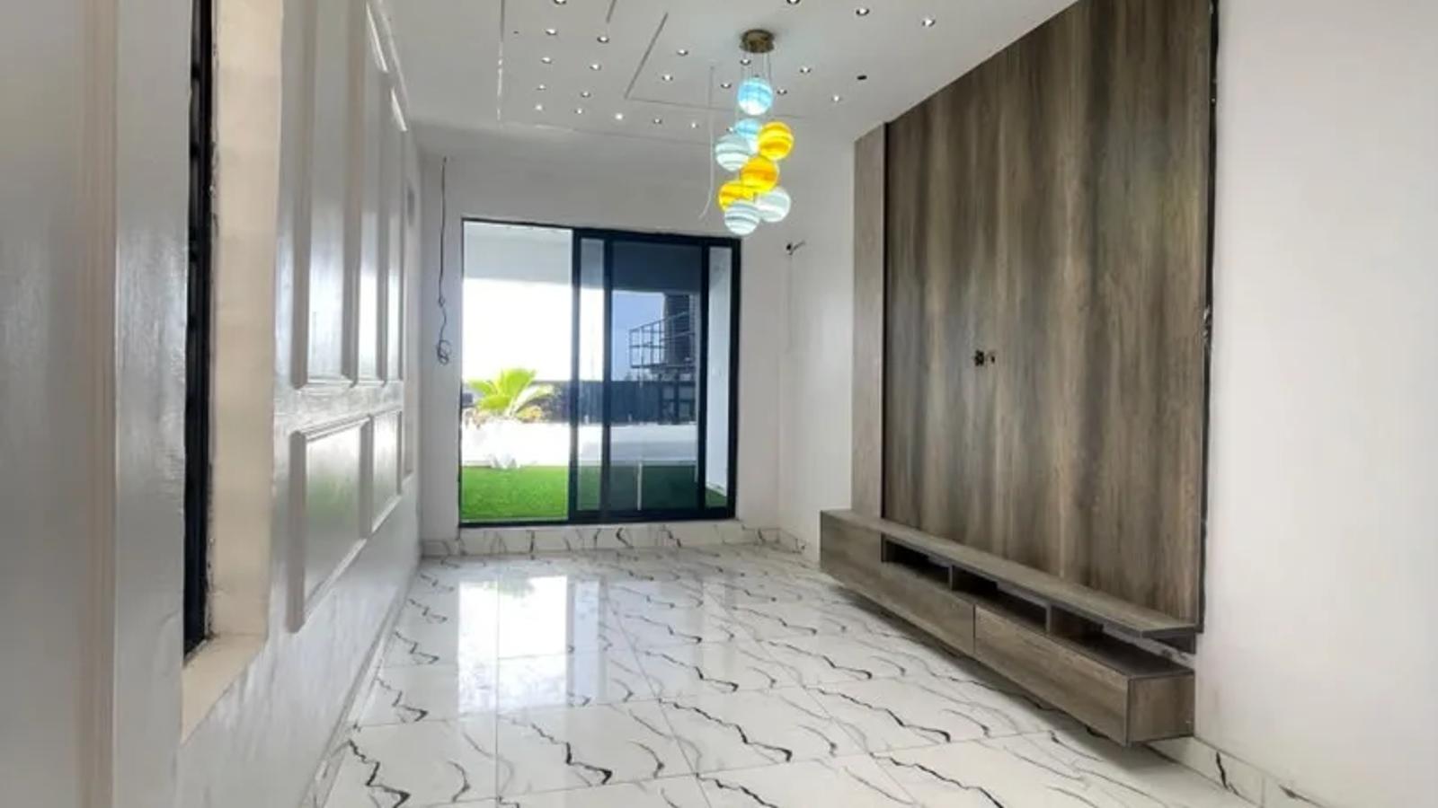4 Bedroom Fully Detached Duplex