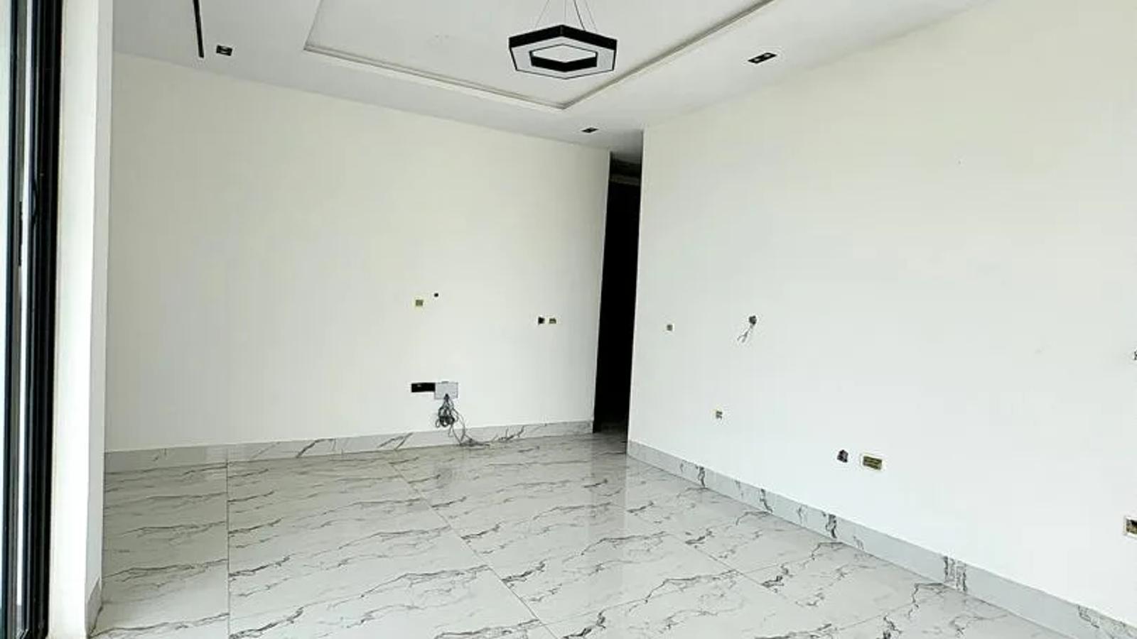 4 Bedroom Fully Detached Duplex