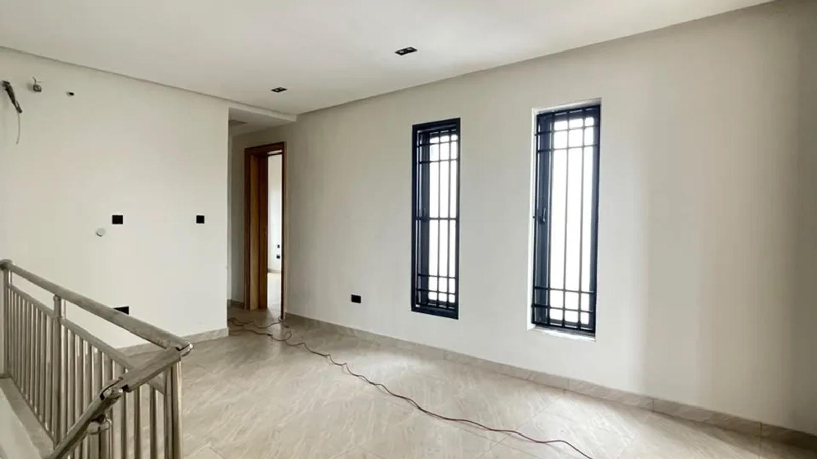 3&4 BEDROOM DUPLEX