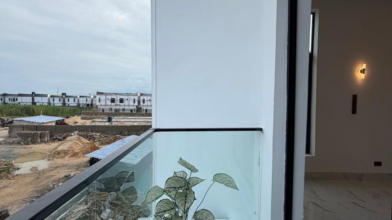 5 Bedroom Fully Detached Duplex