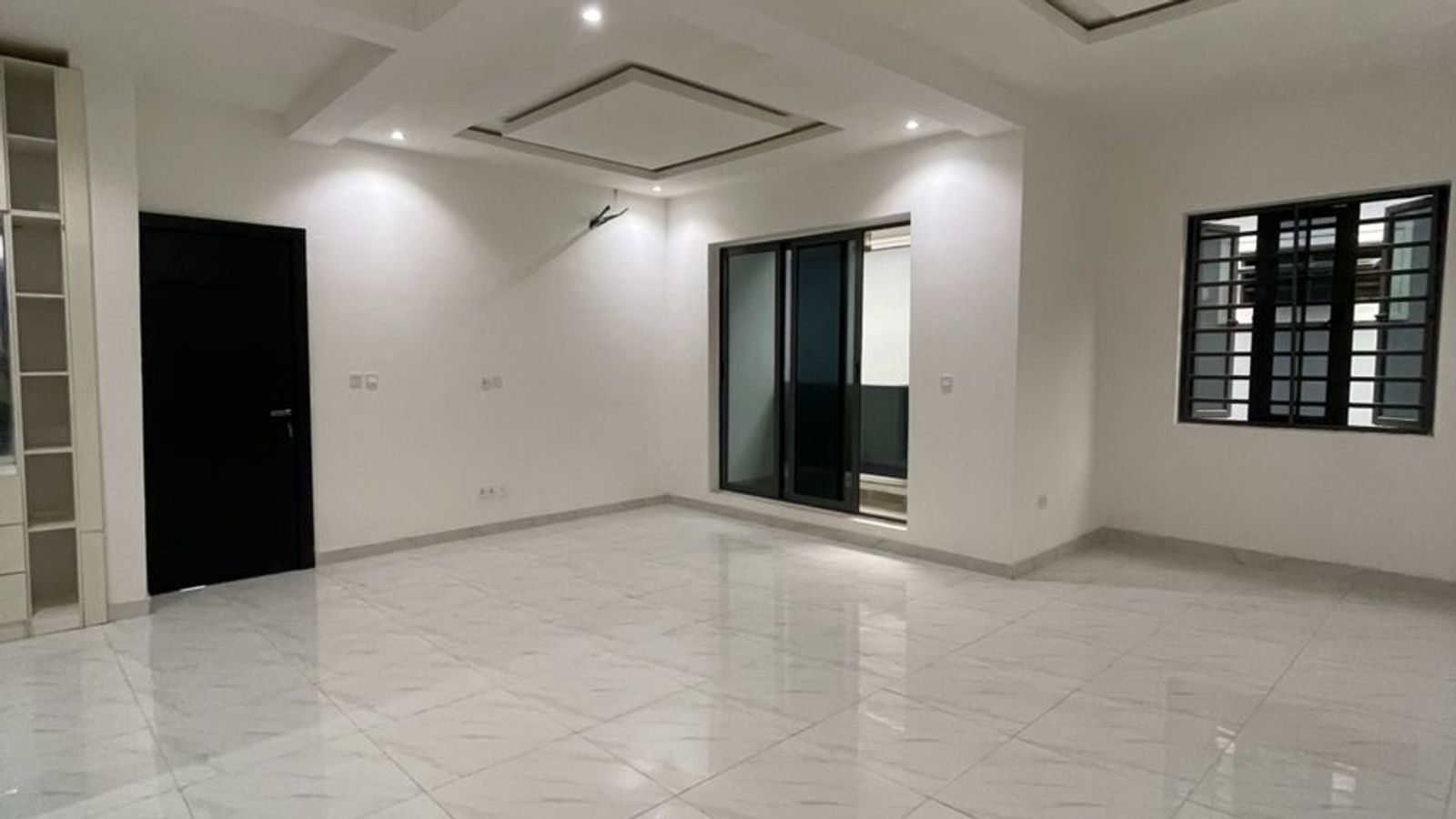 5 Bedroom Duplex