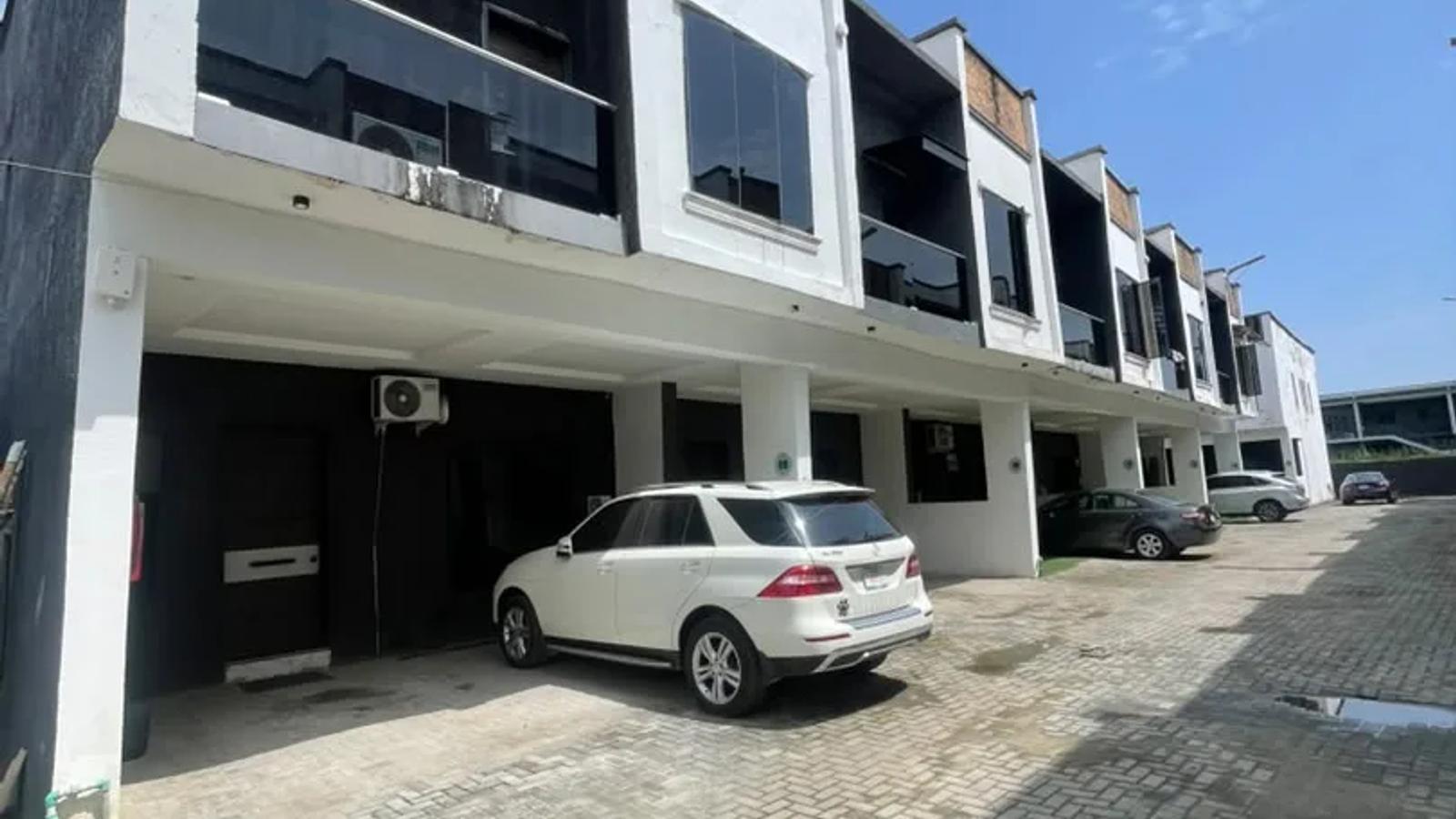 4 Bedroom Terrace Duplex