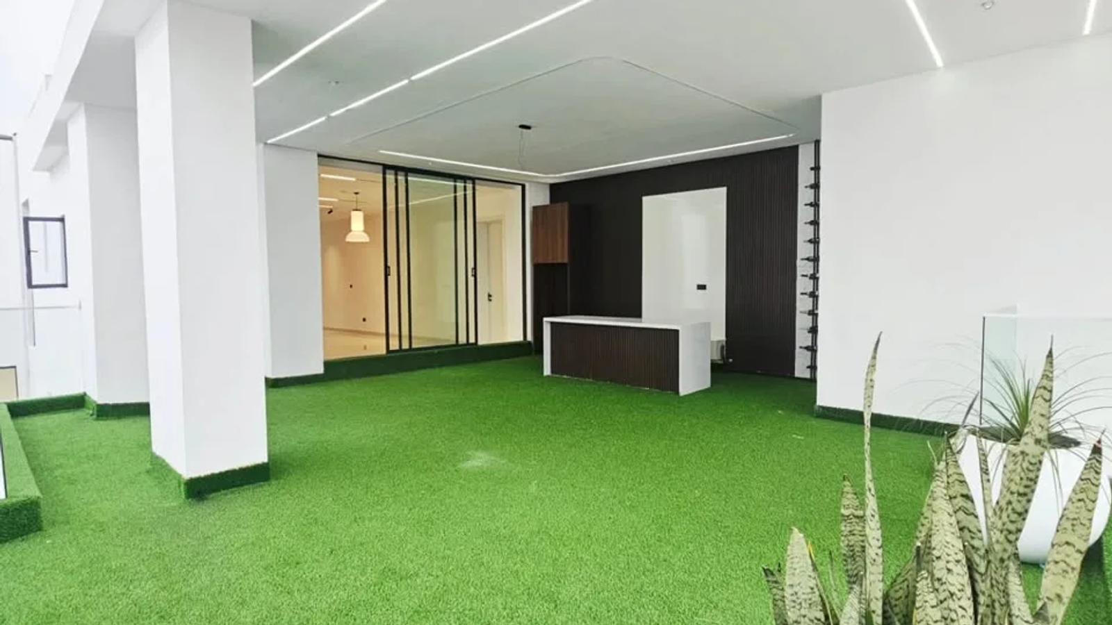 5 Bedroom Fully Detached Duplex