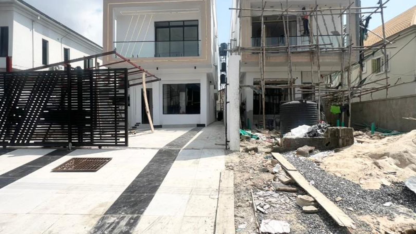 5 Bedroom Fully Detached Duplex
