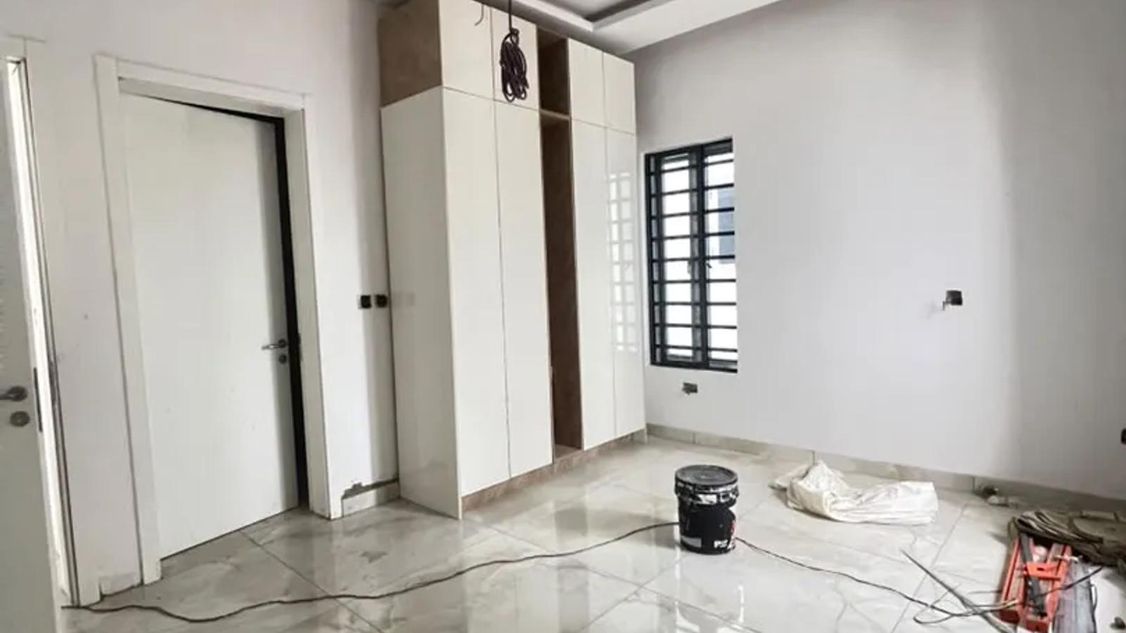 4 Bedroom Fully Detached Duplex