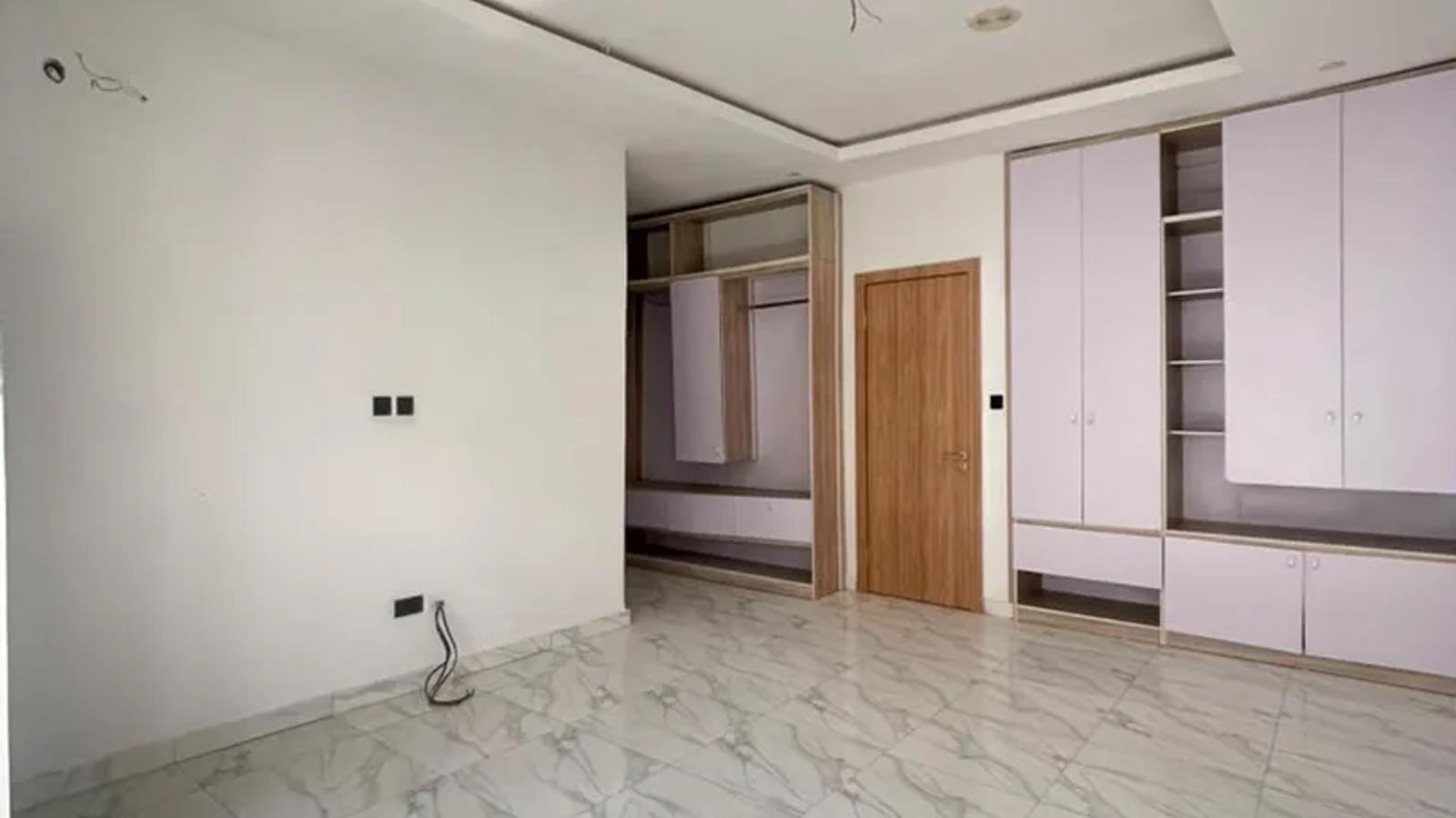 4 Bedroom Terrace Duplex