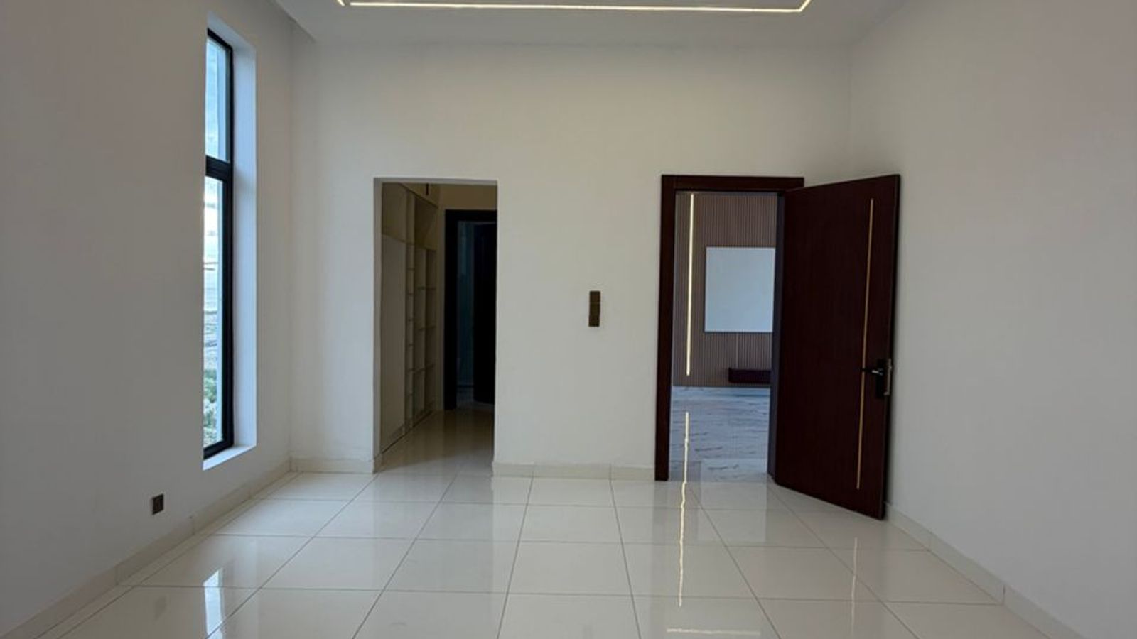5 Bedroom Fully Detached Duplex