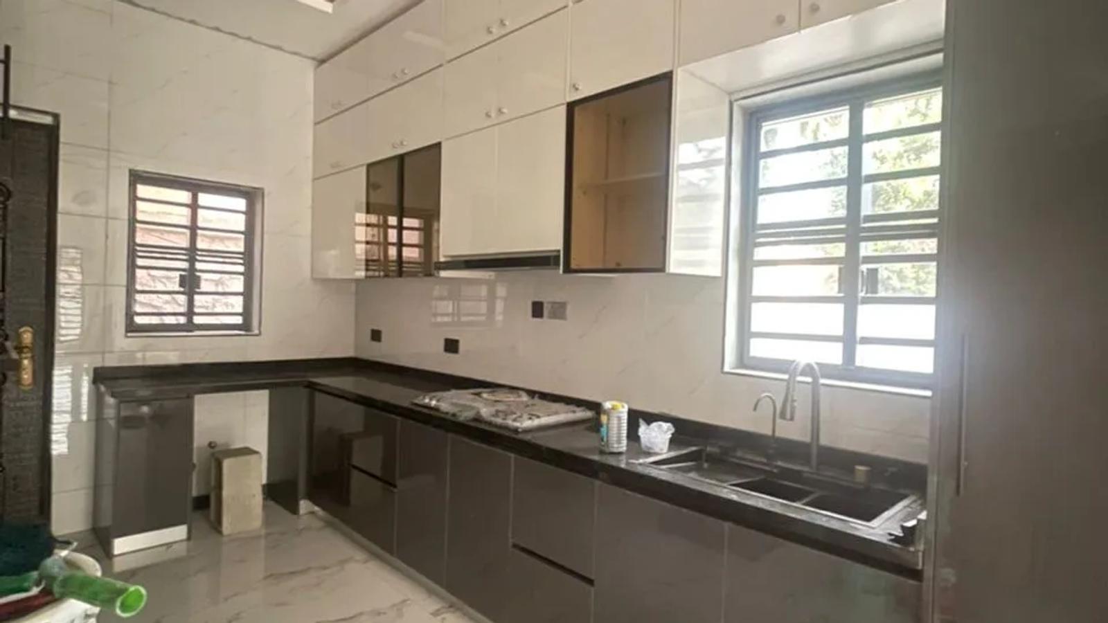 4 Bedroom Terrace Duplex