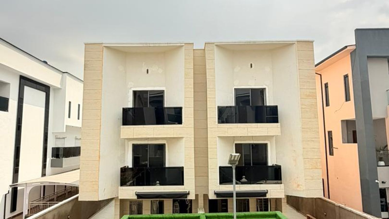 4 Bedroom Semi Detached Duplex