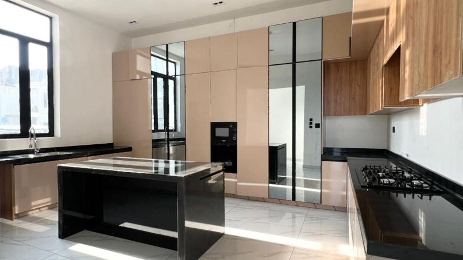 5 Bedroom Fully Detached Duplex