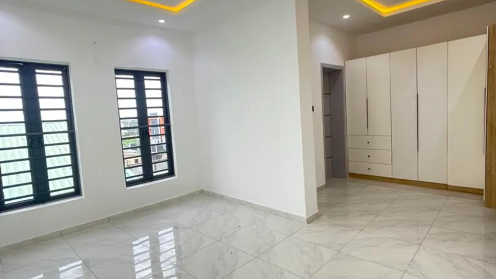 4 Bedroom Semi Detached Duplex