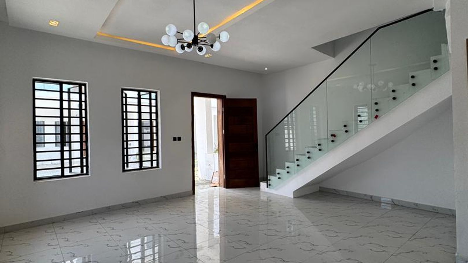 4 Bedroom Duplex