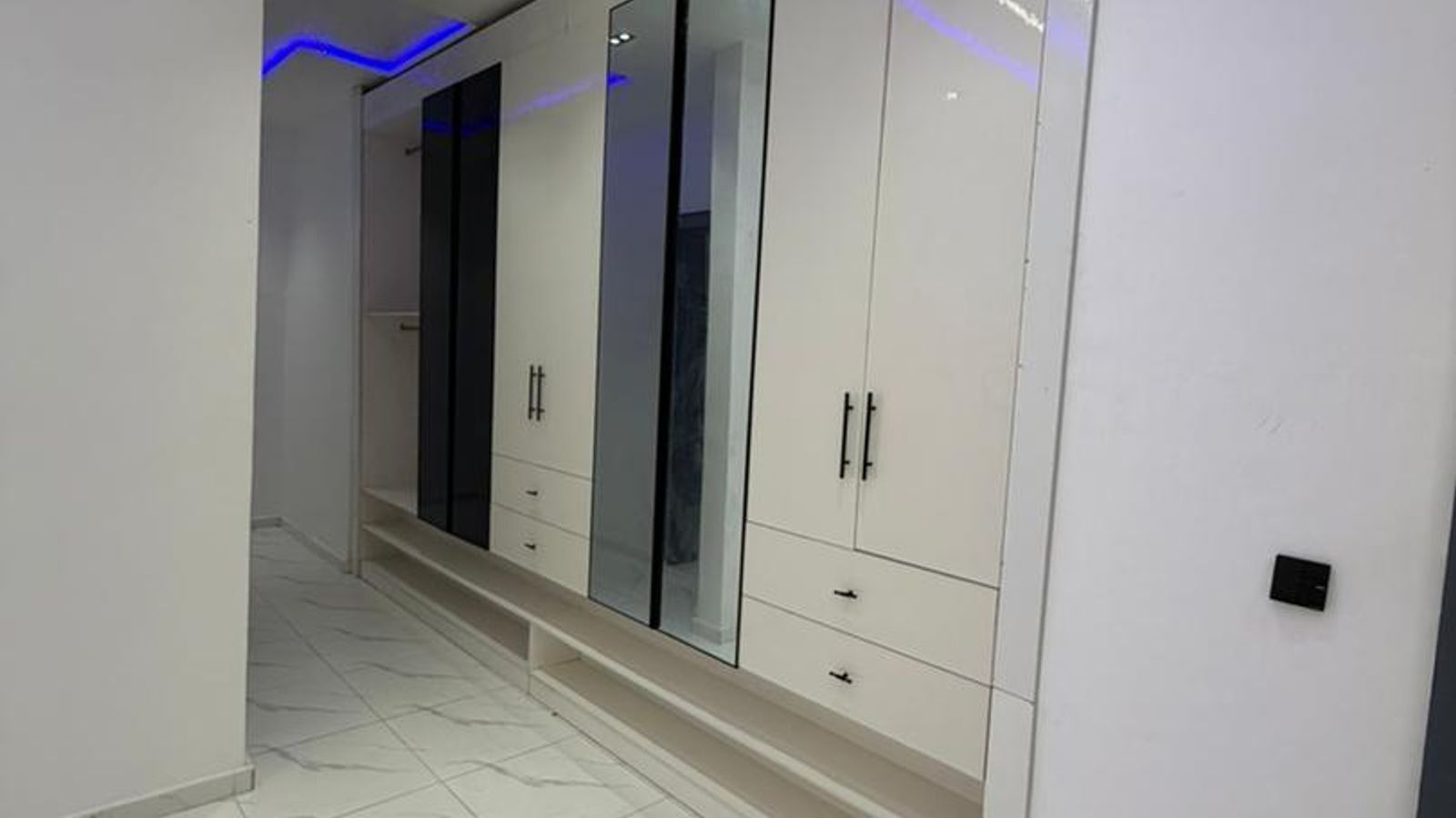 5 Bedroom Fully Detached Duplex