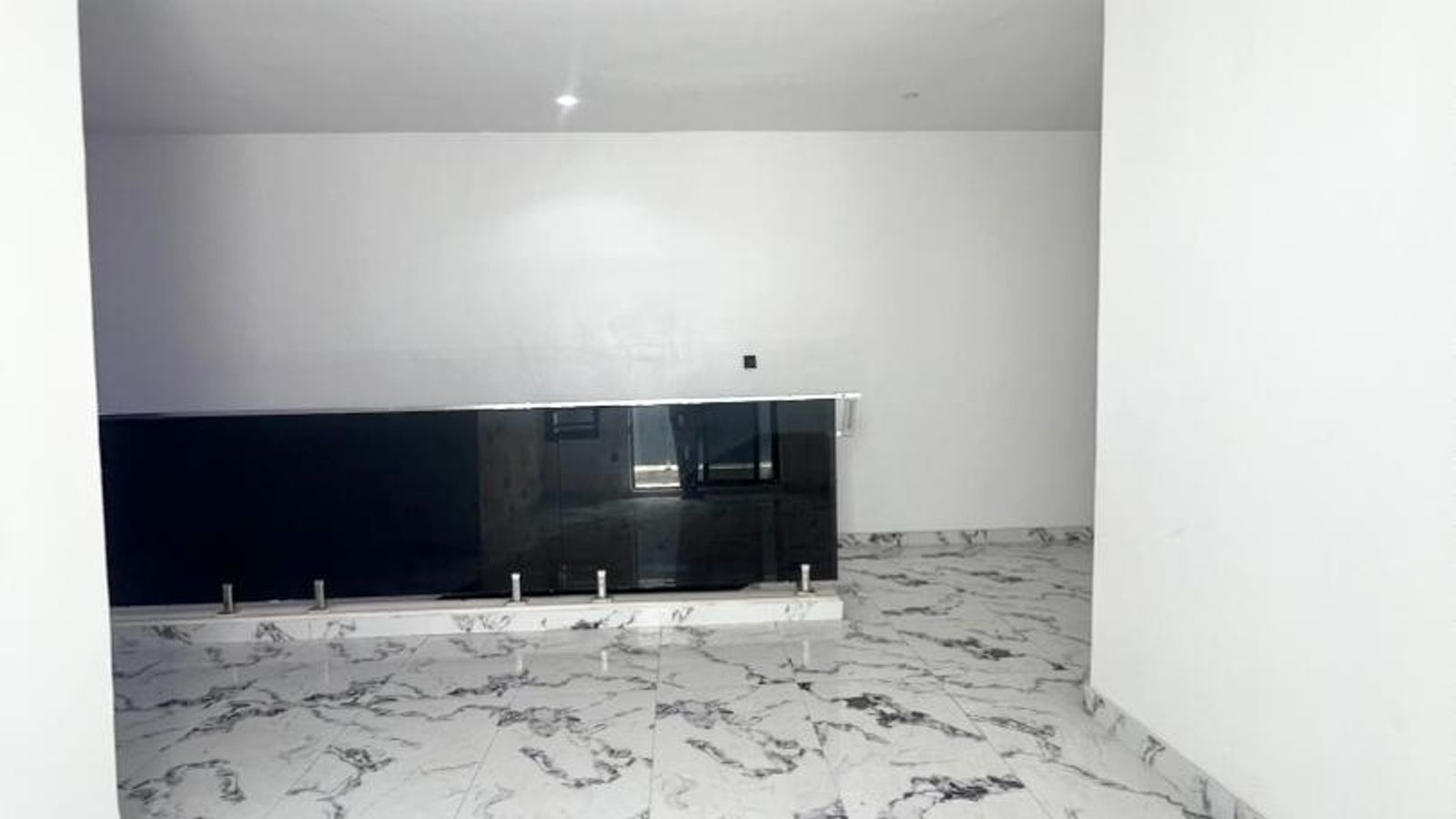 5 Bedroom Semi Detached Duplex