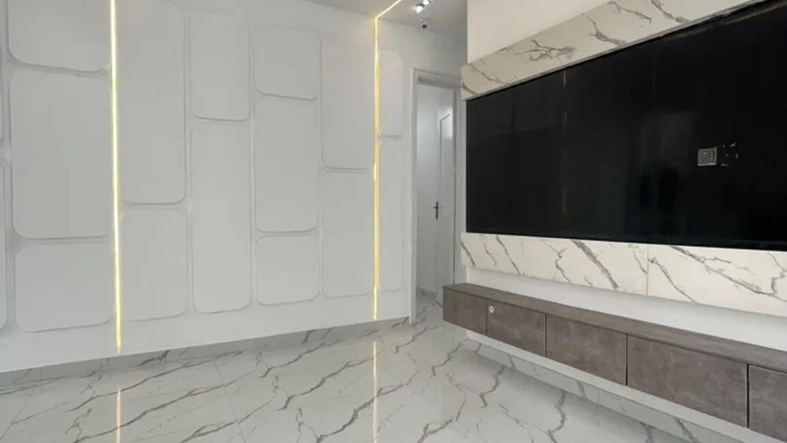 4 BEDROOM FULLY DETACHED DUPLEX WITH BQ