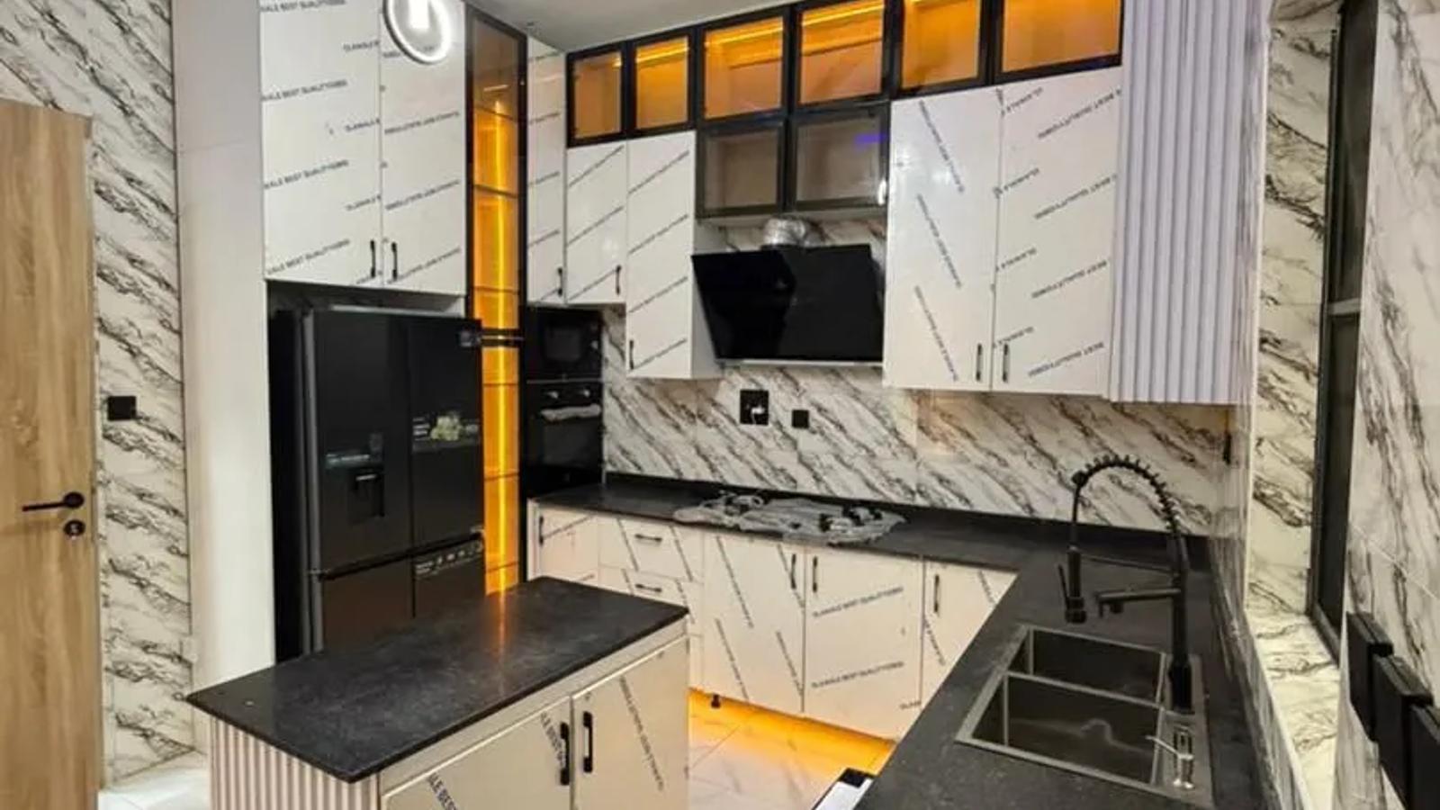 4 Bedroom Fully Detached Duplex