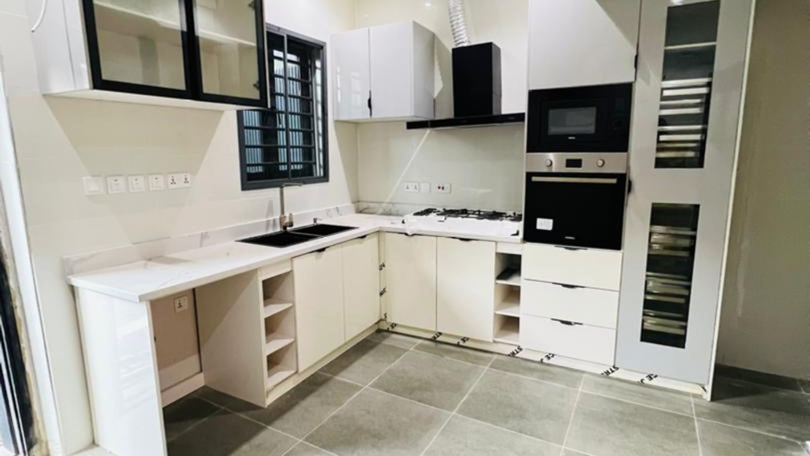 4 Bedroom Terrace Duplex