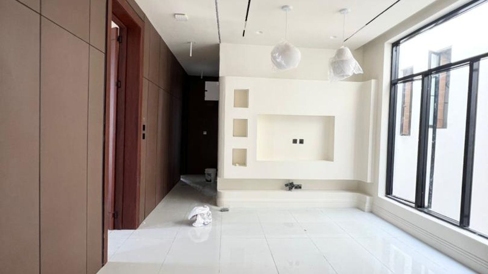5 Bedroom Fully Detached Duplex
