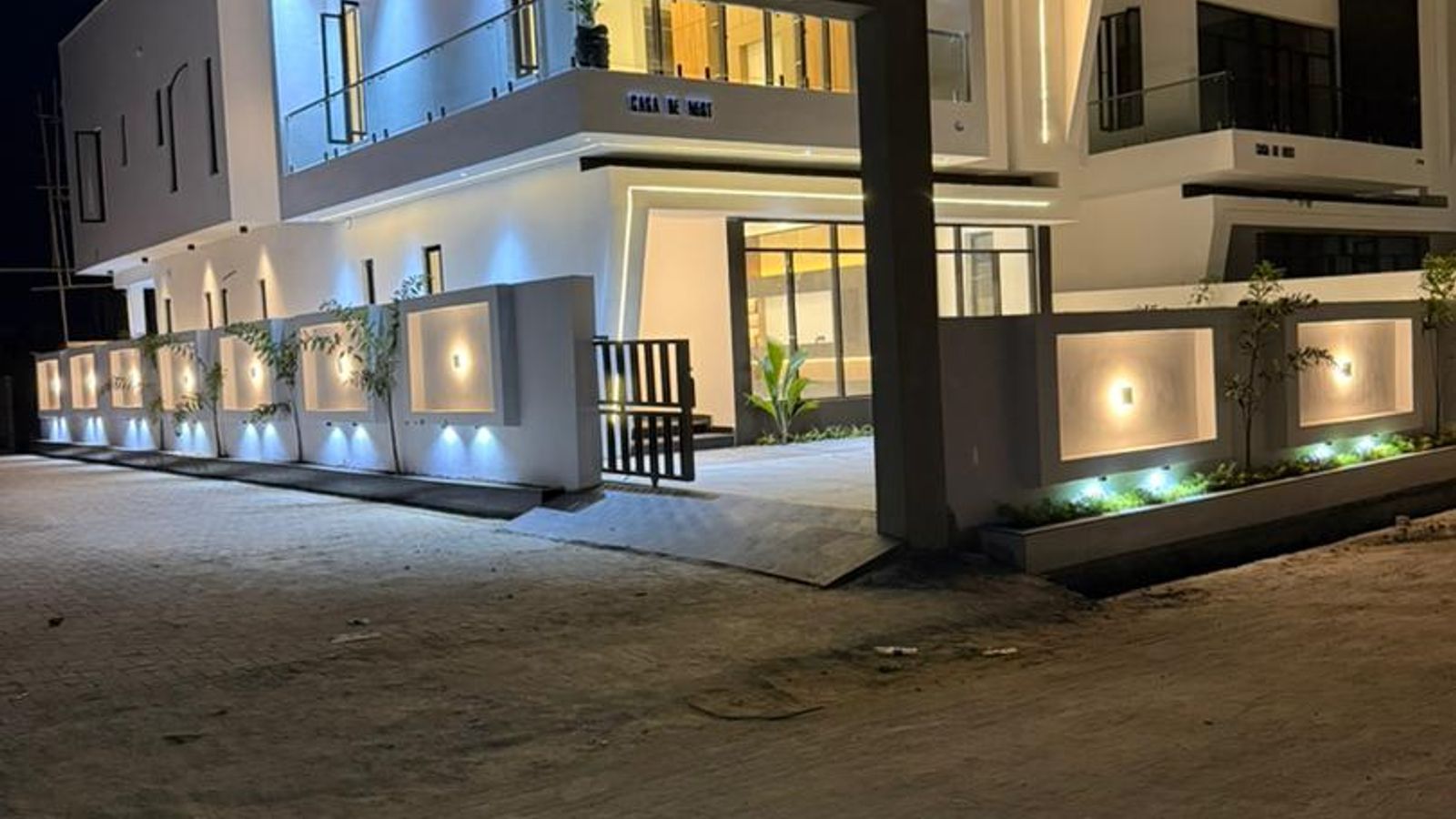 4 Bedroom Fully Detached