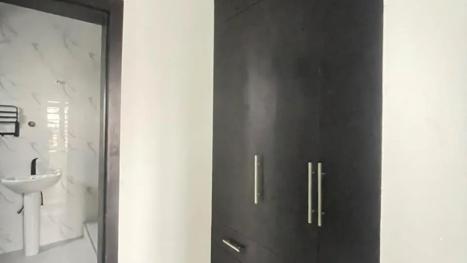 4 BEDROOM SEMI-DETACHED WITH BQ