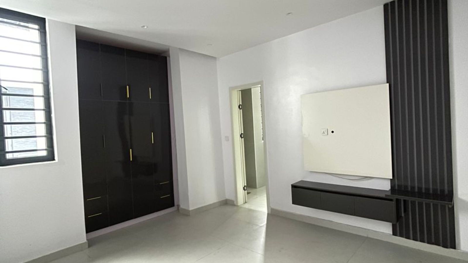 4 Bedroom Semi Detached Duplex