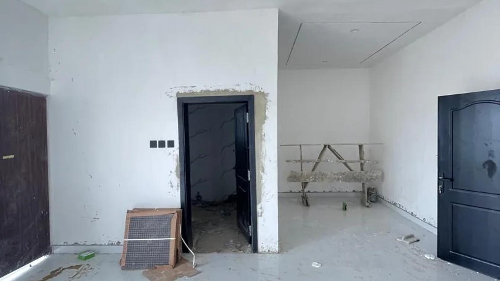 5 Bedroom Fully Detached Duplex