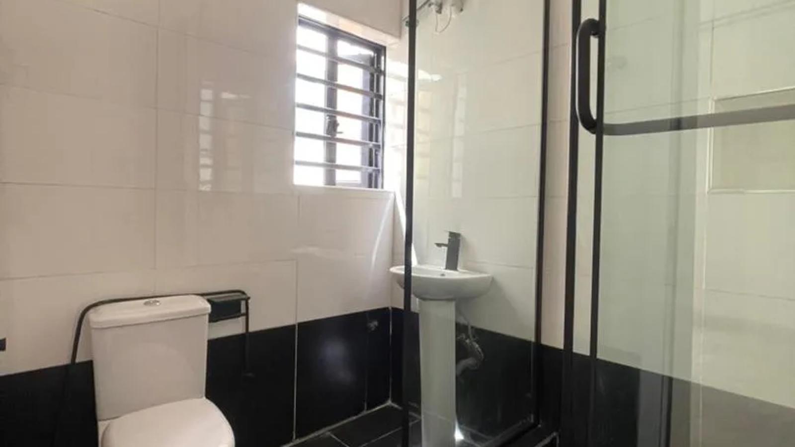 5 Bedroom Semi Detached Duplex