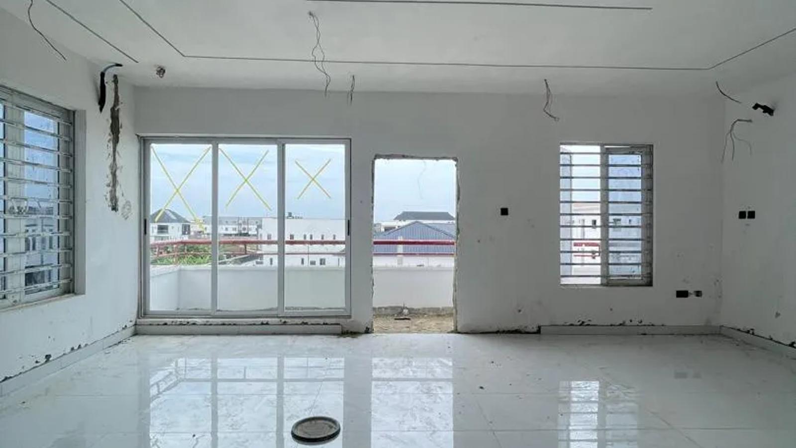 5 Bedroom Fully Detached Duplex