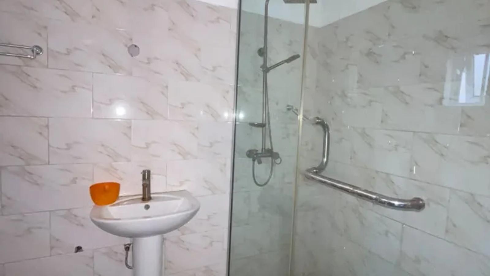 5 Bedroom Semi Detached Duplex