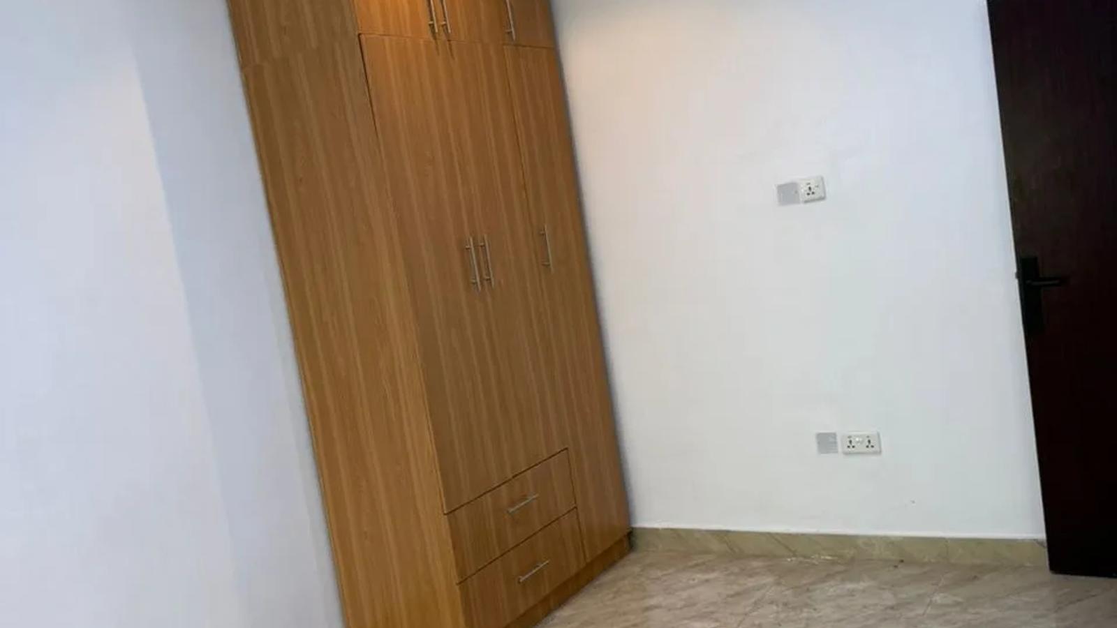3 BEDROOM FLAT