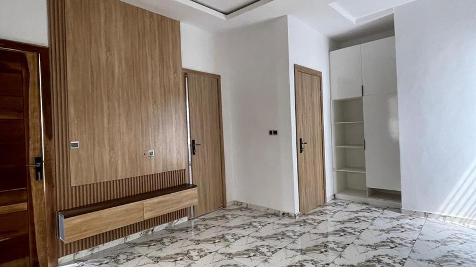 4 Bedroom Fully Detached Duplex