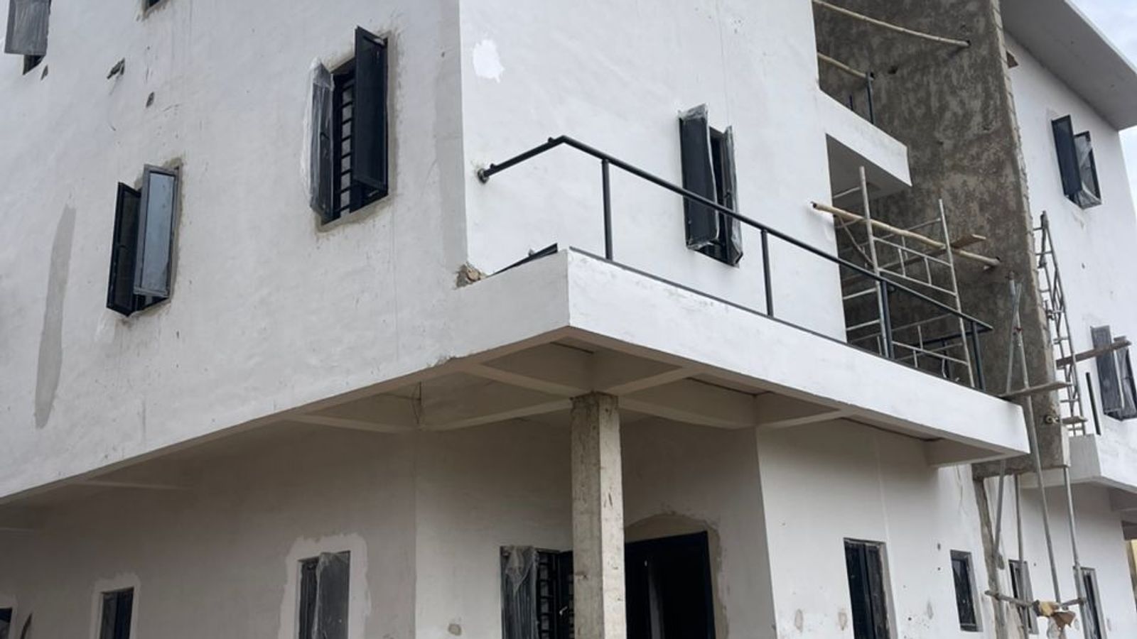 4 Bedroom Semi Detached Duplex