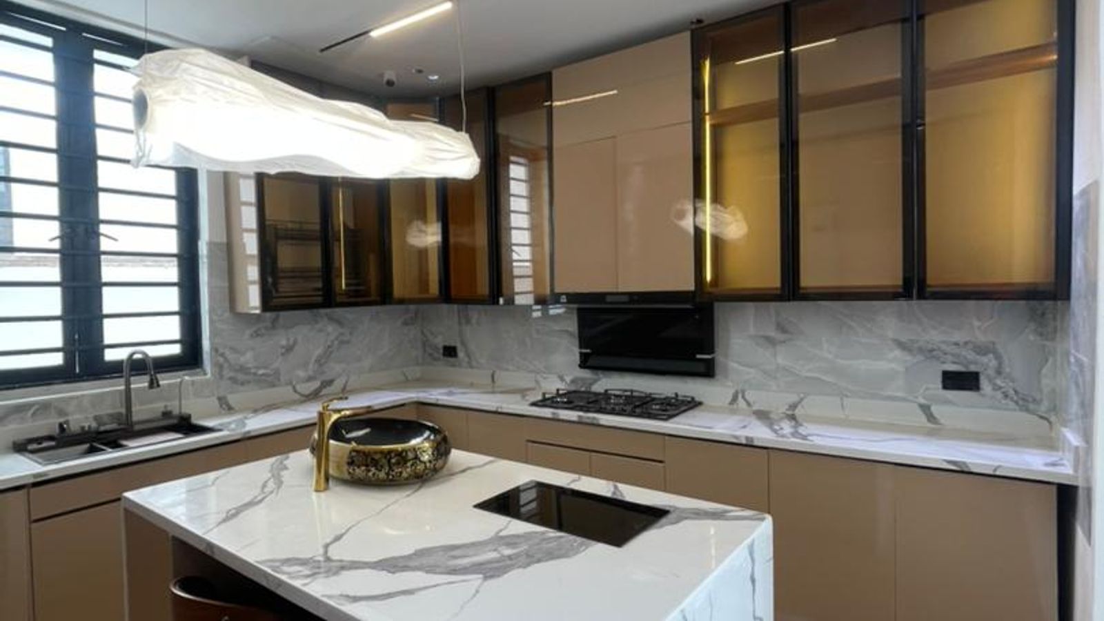 5 Bedroom Fully Detached Duplex