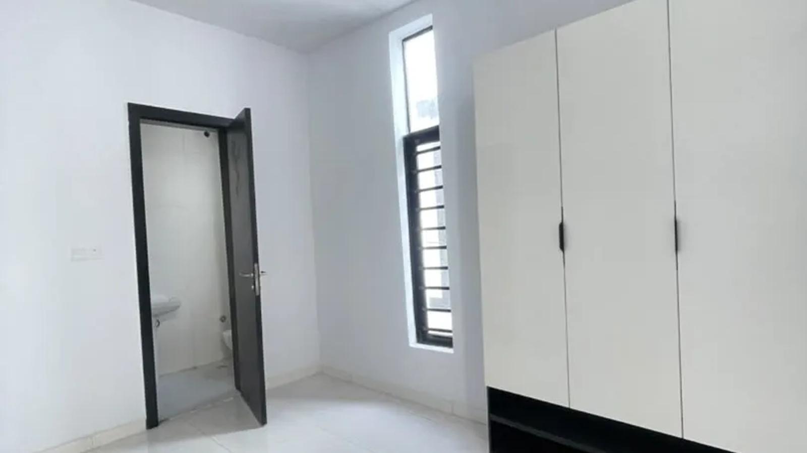 4 Bedroom Semi Detached Duplex