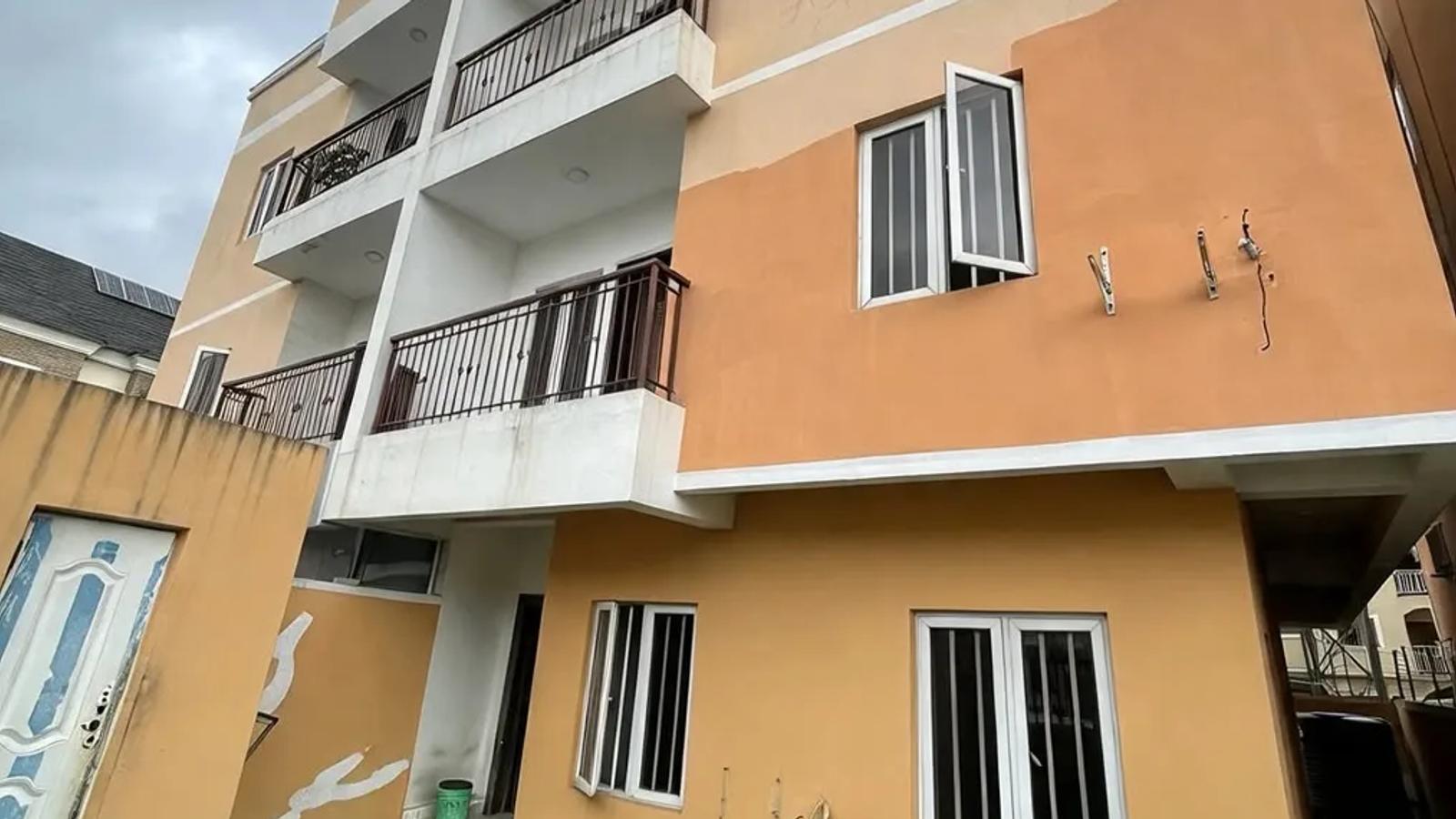 5 Bedroom Semi Detached Duplex