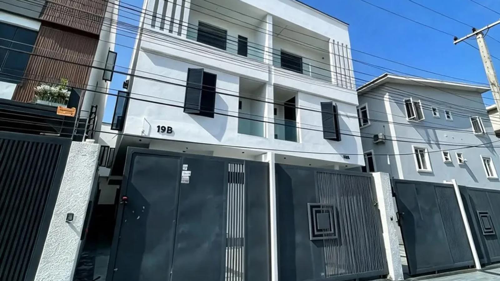 4 Bedroom Semi Detached Duplex