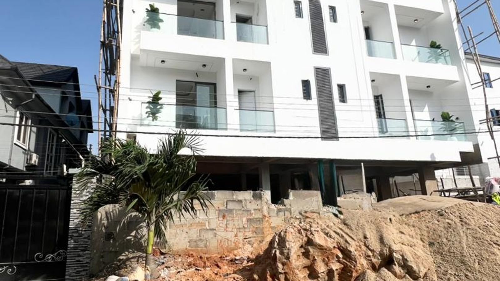 2 Bedroom Apartment