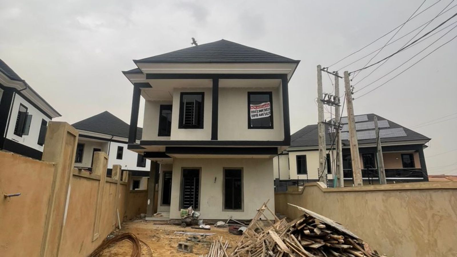 5 Bedroom Fully Detached Duplex