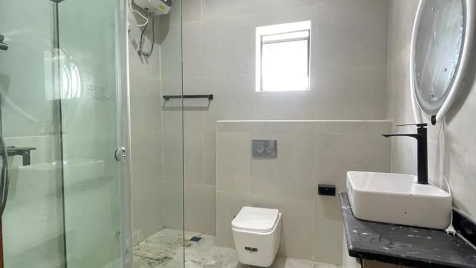 4 BEDROOM TERRACE DUPLEX