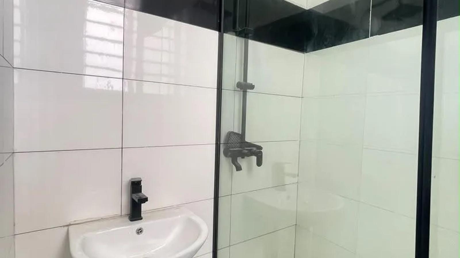 4 BEDROOM SEMI-DETACHED DUPLEX