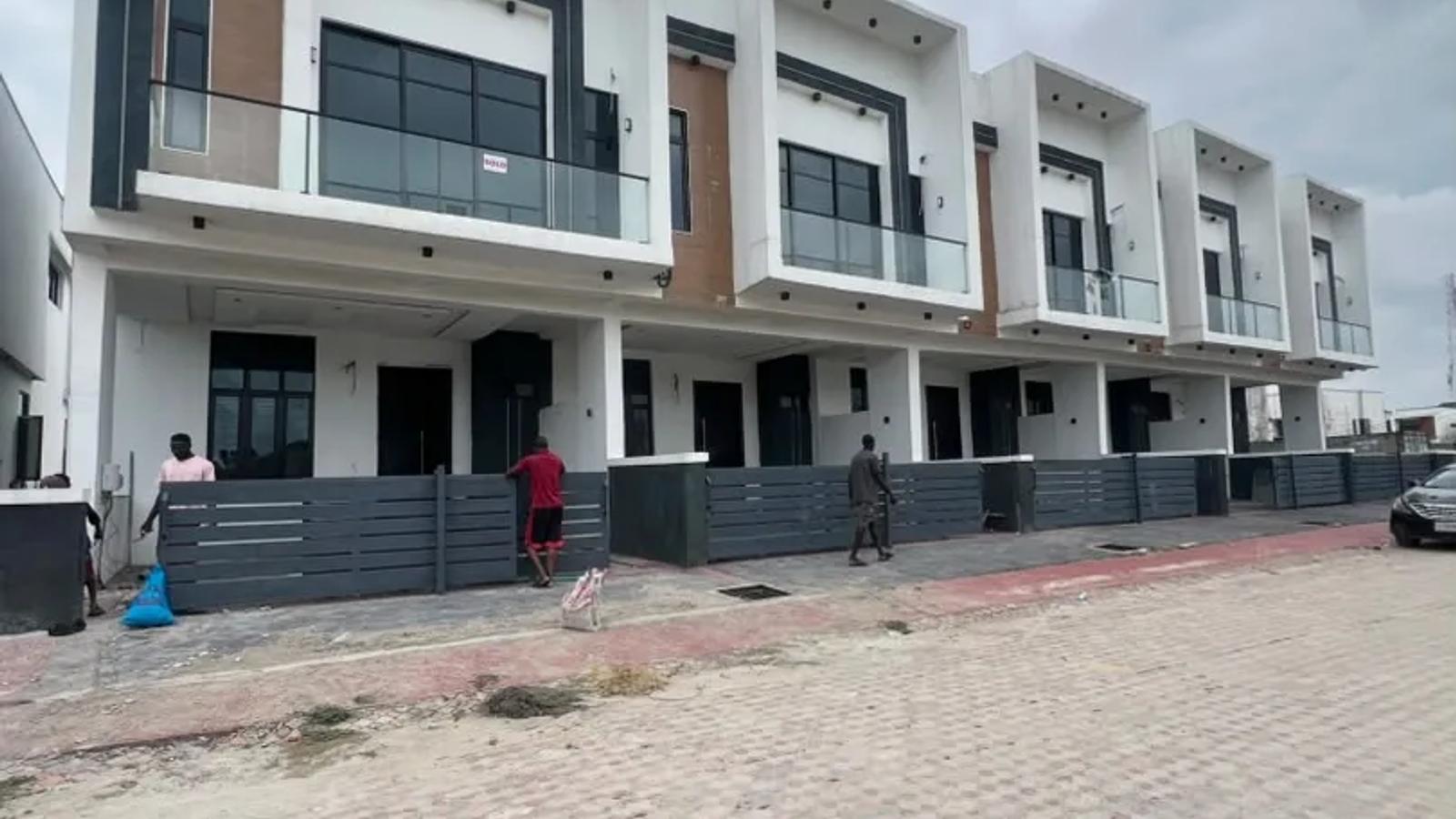 4 Bedroom Terrace Duplex