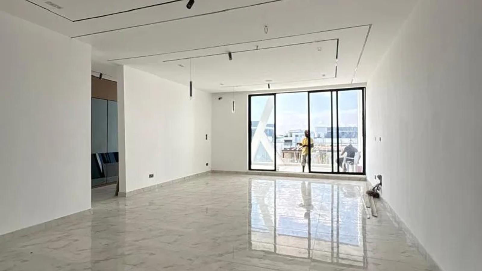 5 Bedroom Semi Detached Duplex