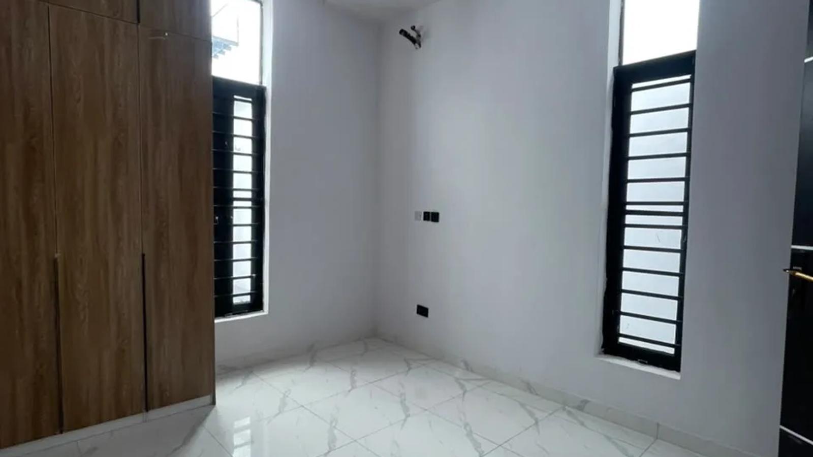 4 Bedroom Semi Detached Duplex