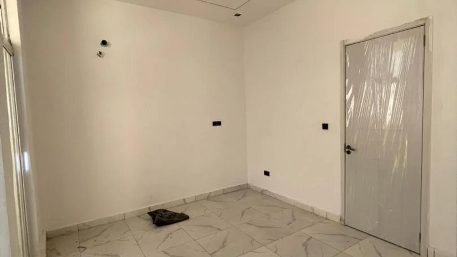 3 & 4 Bedroom Fully Detached Duplex