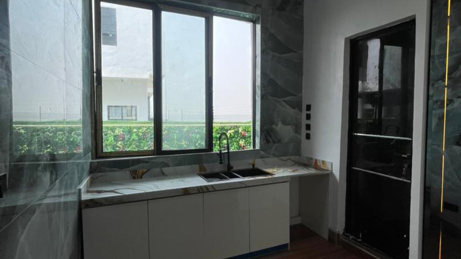 5 Bedroom Fully Detached Duplex