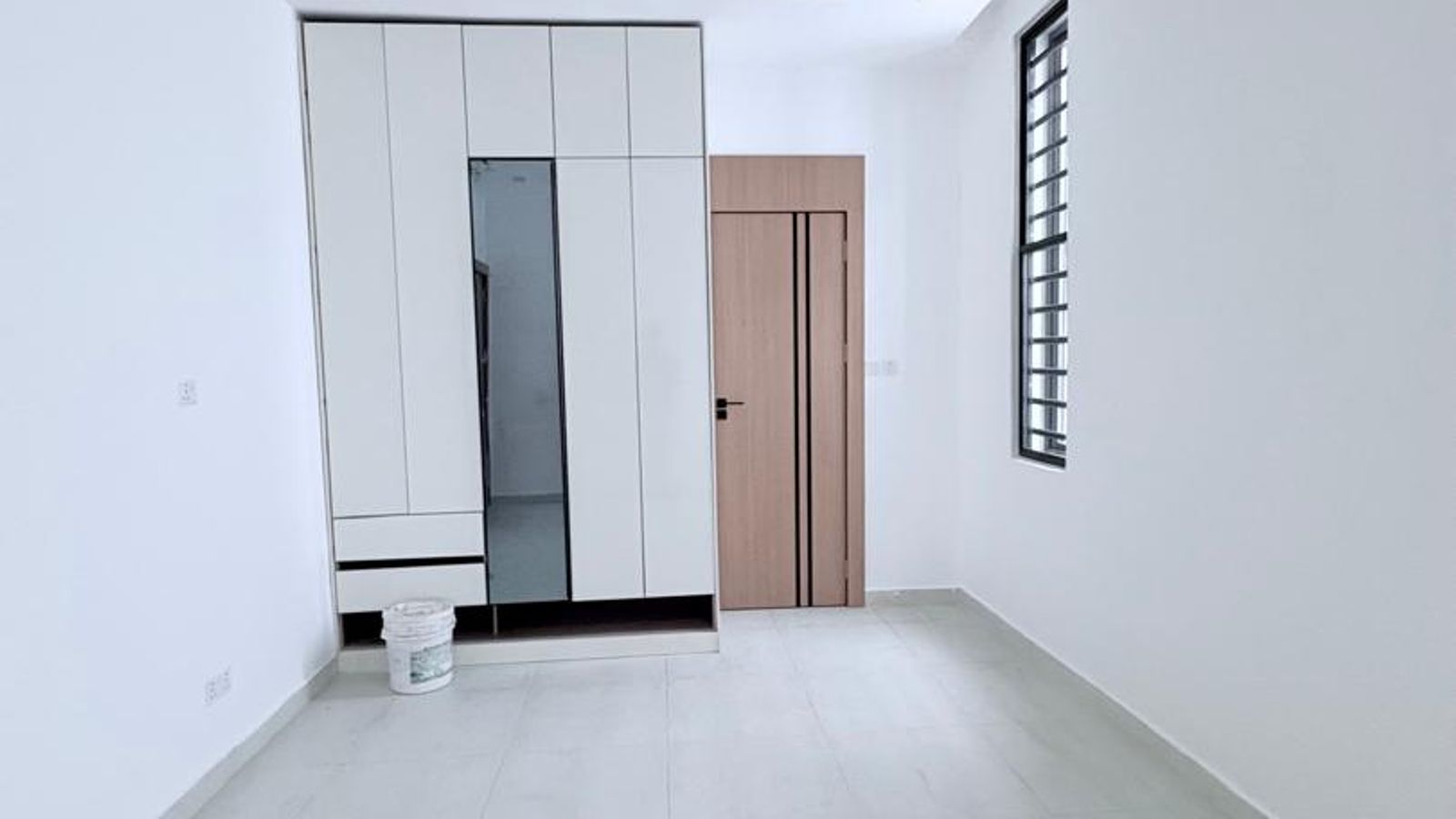 4 Bedroom Fully Detached Duplex